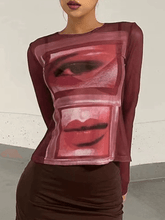 Langärmliges Crop-Top aus Netzstoff mit Augenprint